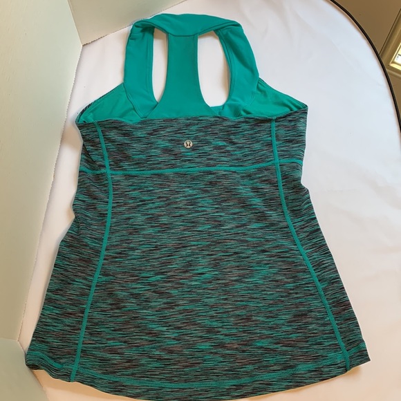 Lululemon size 8 teal scoop neck racer back tank - Picture 3 of 8